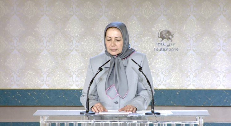 السيدة «سروناز جيت ساز» رئيسة لجنة المرأة للمجلس الوطني للمقاومة الإيرانية