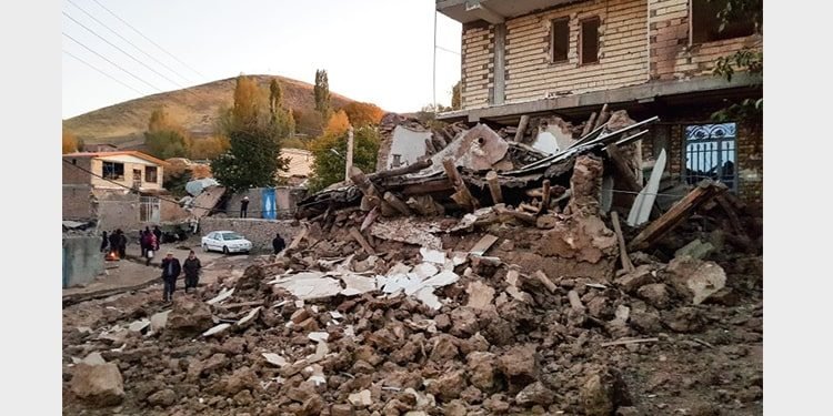 وقع الزلزال فى حوالى الساعة الثانية من صباح يوم الجمعة بالتوقيت المحلى فى محافظة أذربيجان الشرقية الإيرانية،