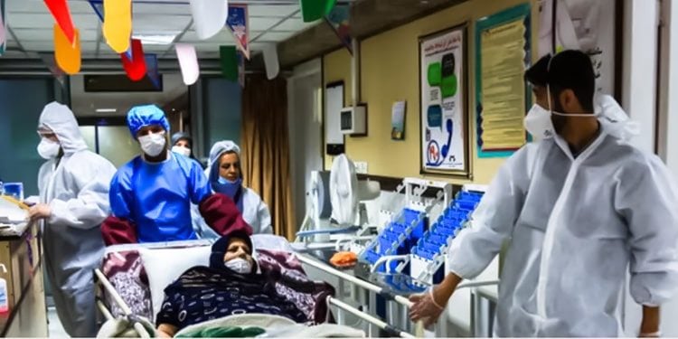 يتجاوز عدد ضحايا كورونا في إيران 50،000 شخص