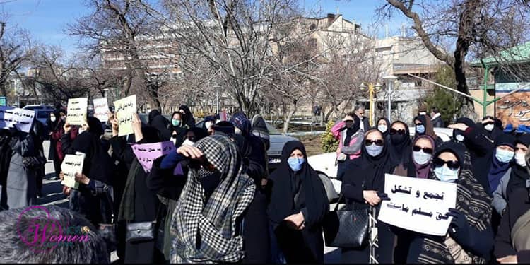 مظاهرات المعلمين في 120 مدينة في إيران ؛ كما قالوا نزلوا إلى الشوارع