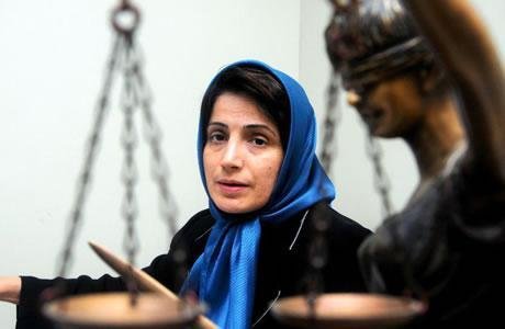 نسرین ستوده به علت دفاع از معترضین به حجاب اجباری دستگیر شده است