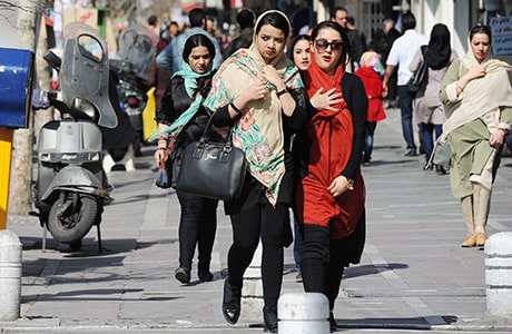 نرخ بیکاری زنان ایرانی از ۱۷ به ۳۲ درصد رسیده است