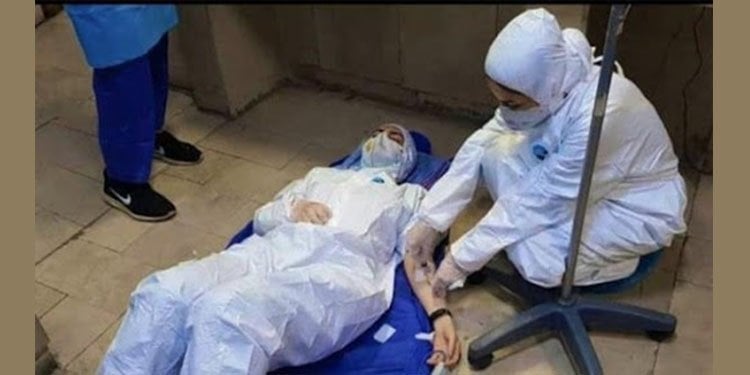 یک رادیولوژیست مستقر در تهران به آسوشتیدپرس گفت که وی به پرونده های پزشکی بیماران در بیمارستان های مختلف تهران دسترسی داشته است