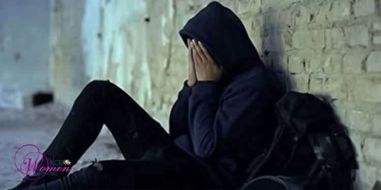 رژیم حاکم بر ایران عامل اصلی افزایش خودکشی در میان زنان و جوانان