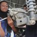 کارگران زن ایرانی در تکاپو برای بقا در برابر کرونا ، فقر و ستم مضاعف