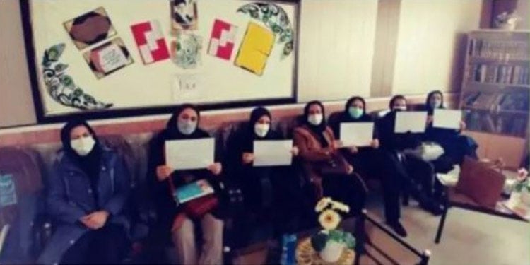 اعتراضات معلمین در ۱۰۰شهر در سراسر ایران 