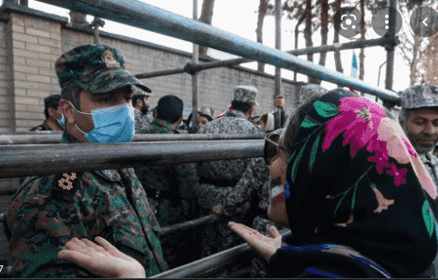 ضد و نقیض گویی در مورد سرکوب زنان در مشهد