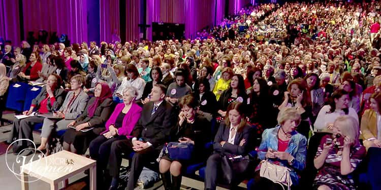 مریم رجوی‌: رهبری زنان تضمین دموکراسی و برابری