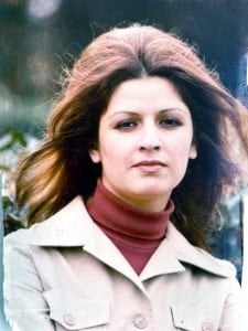 Massoumeh était une infirmière expérimentée qui, en 1981, lors de la manifestation pacifique de plus d'un demi-million de personnes à Téhéran