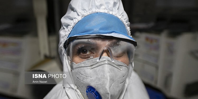 Pas de salaire pour les infirmières en Iran malgré la propagation explosive du coronavirus