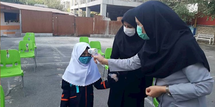 Un million d'enfants exposés à la troisième vague de coronavirus en Iran