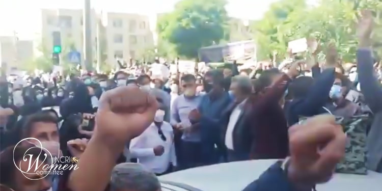 Le rôle des femmes dans la manifestation de Téhéran