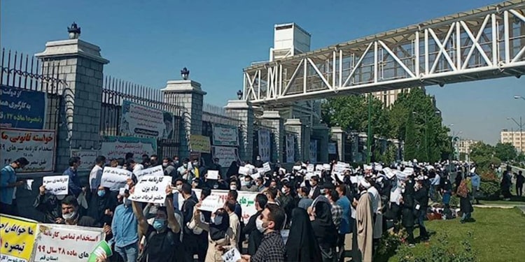 Les étudiants iraniens