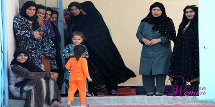 Conditions d'alimentation des femmes dans la chambre de torture de Qarchak