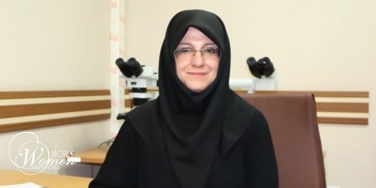Fatemeh Machhadi Abbas, dentiste et professeur associé à l'université de Melli, le 19 octobre 2022