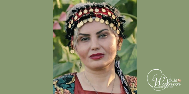 Nasrin Qaderi,