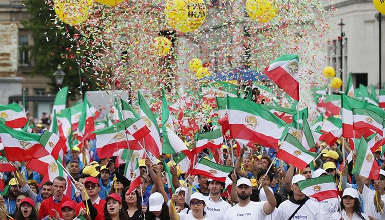 Free Iran rally in London calling for regime change in Iran