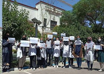 Doctors' protests in Tehran, seven other cities against woeful working conditions